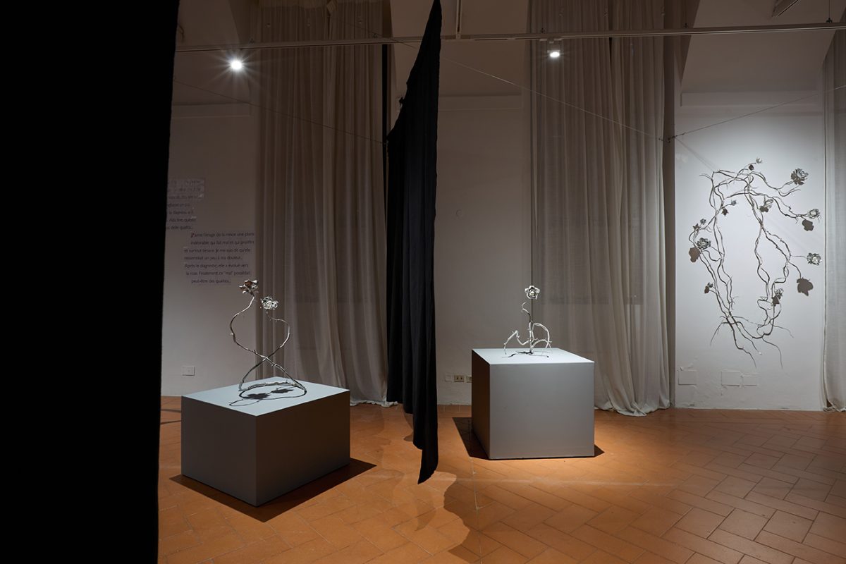 Tremori sotto la pelle, Anne Cecile Surga. A cura di Julia Rajacic, Palazzo Stelline 2025 / Foto di Daniele Cortese