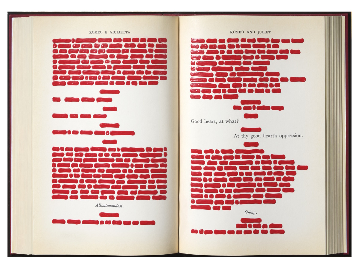 Emilio Isgrò, Romeo and Juliet, Going, 2019, acrilico su tela stampata montata su legno, 50 x 70 cm. Courtesy Tornabuoni Arte