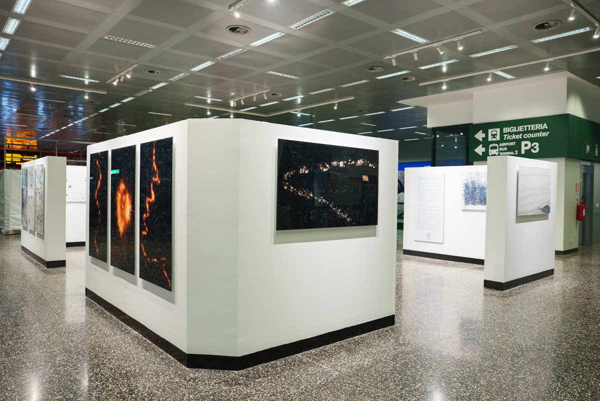 White Entropy di Jacopo Di Cera - installation view