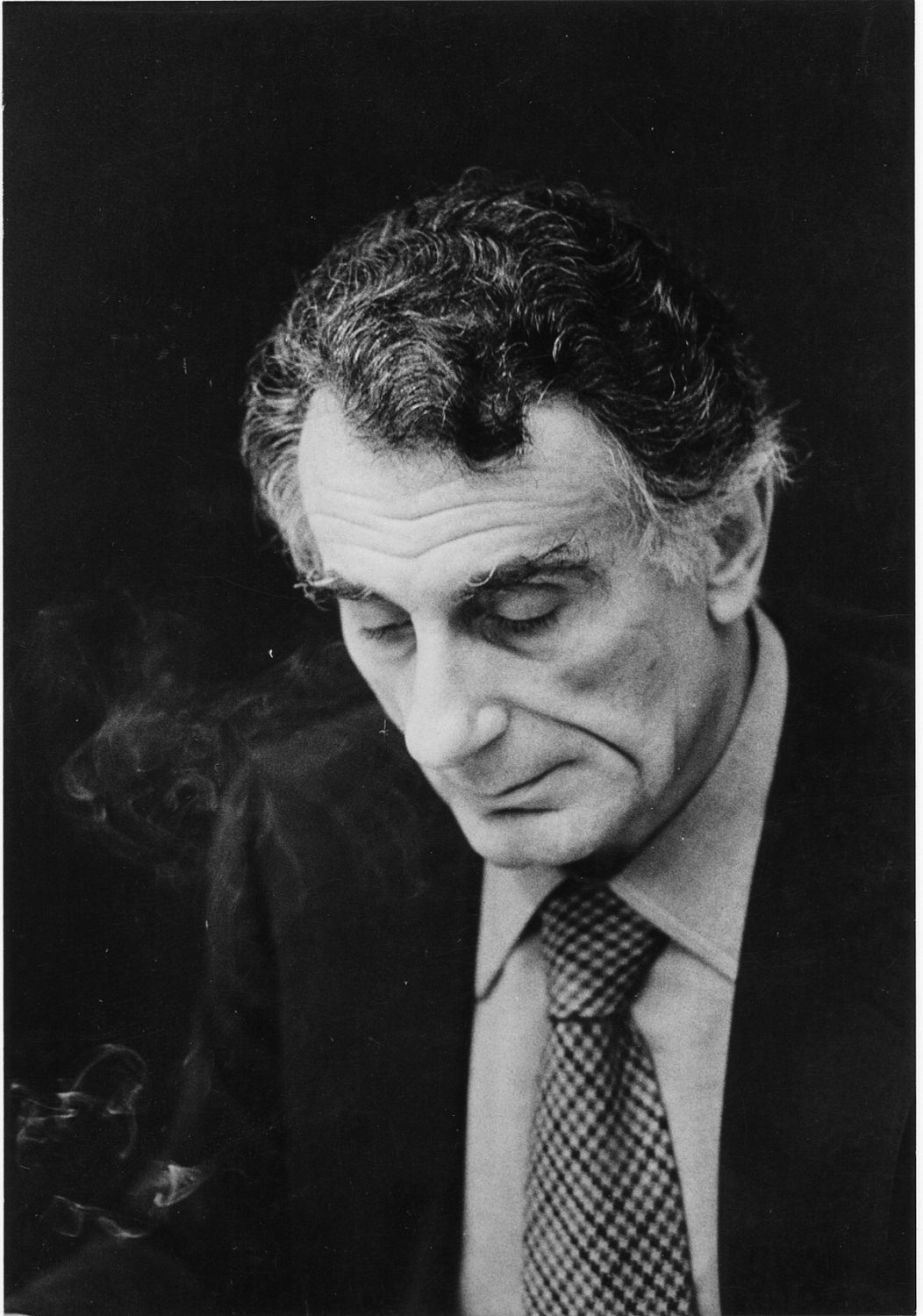 Ritratto di Gianfranco Frattini, architetto e designer italiano