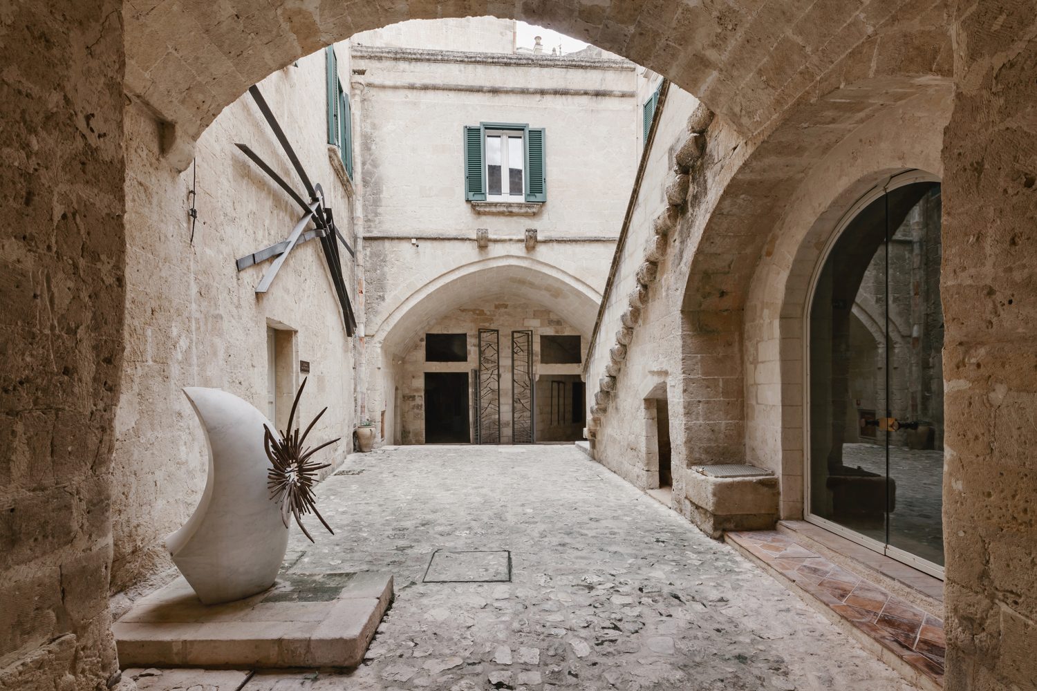 Cortile del MUSMA a Palazzo Pomarici a Matera